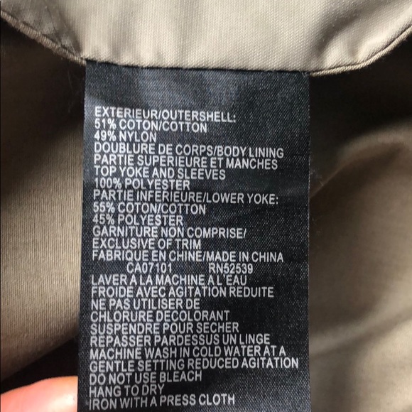 Harry Rosen Trench Coat - Picture 6 of 12